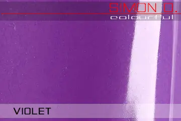 Violettes Latex Farbmuster Latex Farbmuster Violett für getauchte Latexkleidung. Der Text auf dem Latexfarbmuster lautet „Simon O. Colourful VIOLET“.