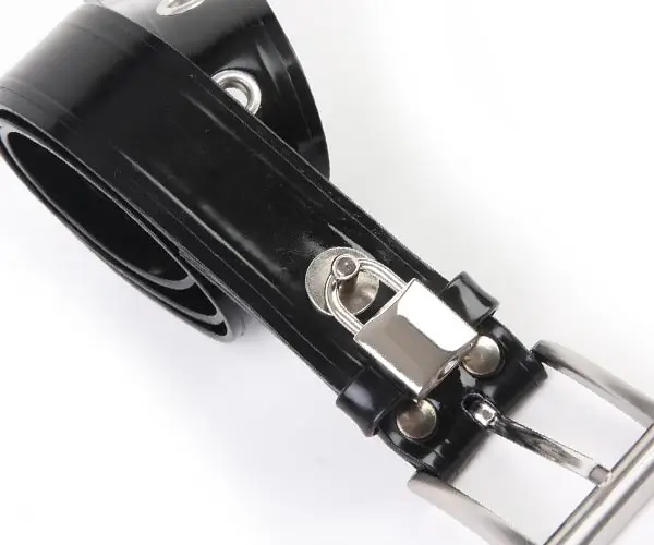 A black latex belt which can be locked with a lock.