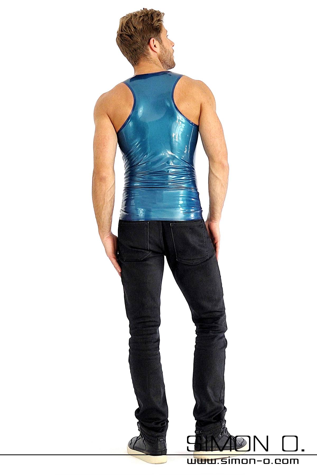 Sleeveless latex shirt in blue Sleeveless latex shirt in blue with round neckline seen from behind