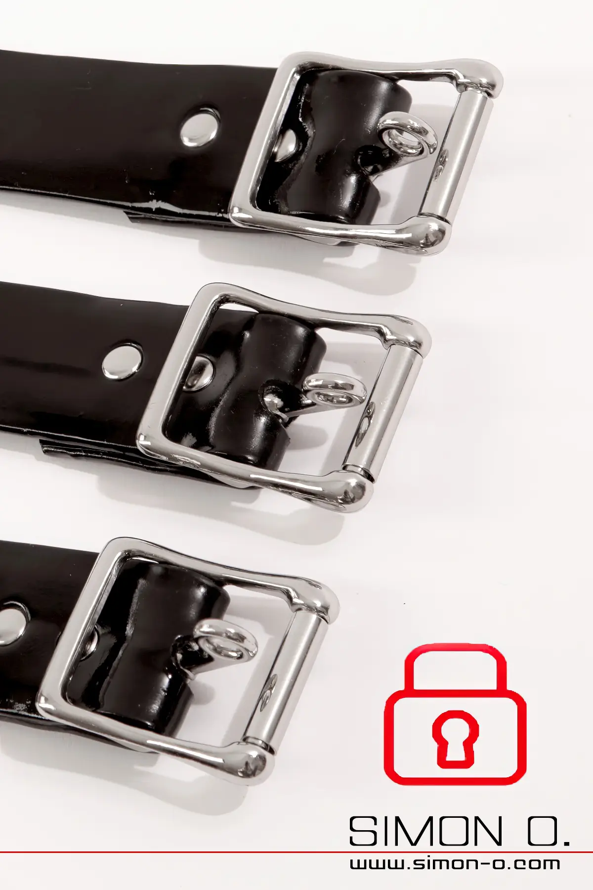 Buckles with eyelet for padlock Detailed photo of buckles with eyelet for padlock