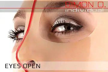 Masque en latex yeux ouverts sans bordure Gros plan sur une personne portant un masque en latex transparent avec des ouvertures pour les yeux.