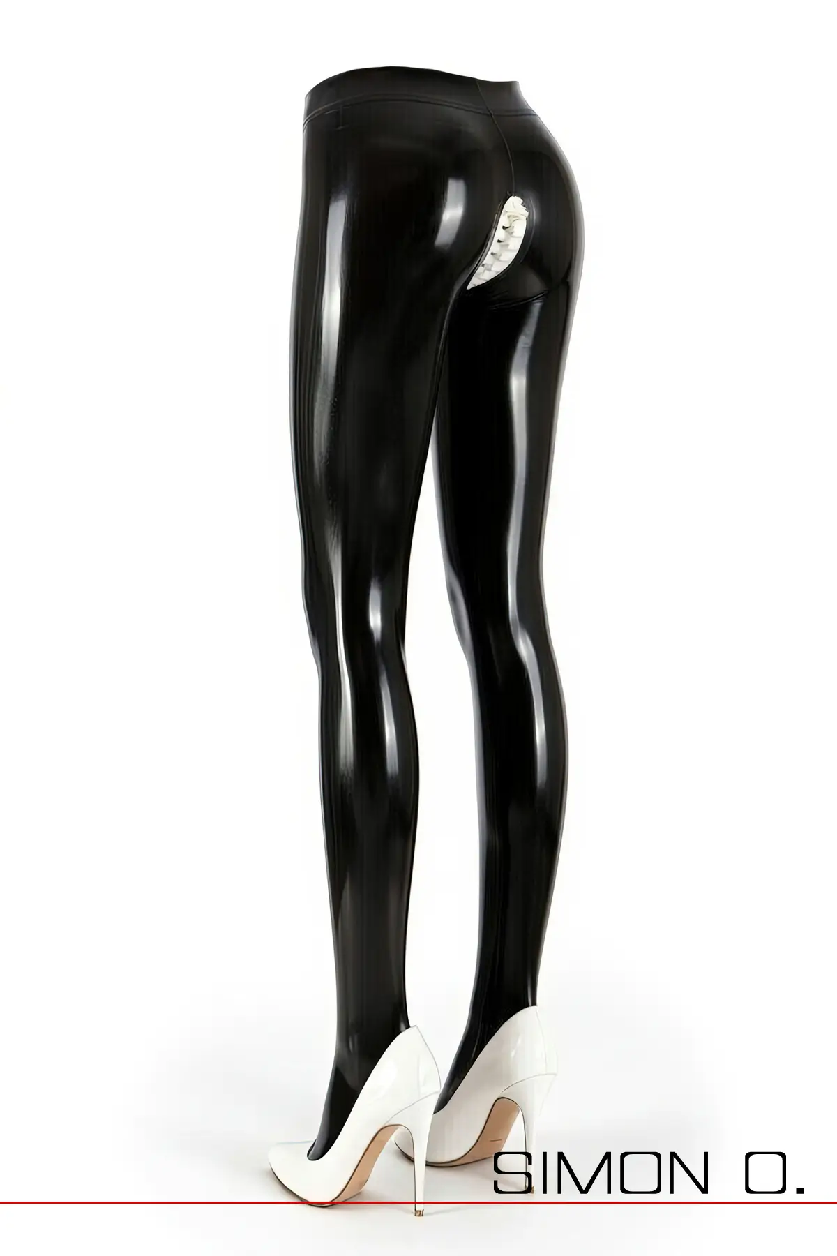 Eine schwarze glänzende Latex Strumphose mit Öffnung im Schrittbereich welche mit weißen Rüschen umrandet ist.