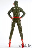 Vorschau: Latex Overall im Uniform Stil mit Kapuze und Taschen in Olive Grün mit Rot 