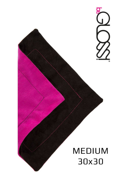 Poliertuch in Schwarz mit Pink für perfekten Glanz der Latex Kleidung von beGloss